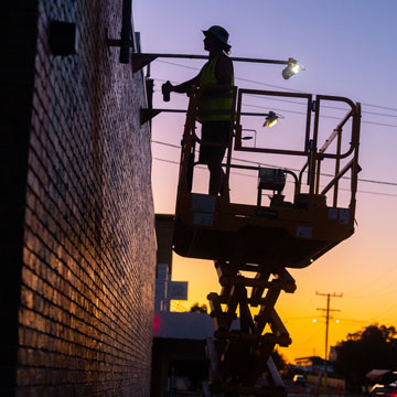 Long-run-mural-at-night-LR